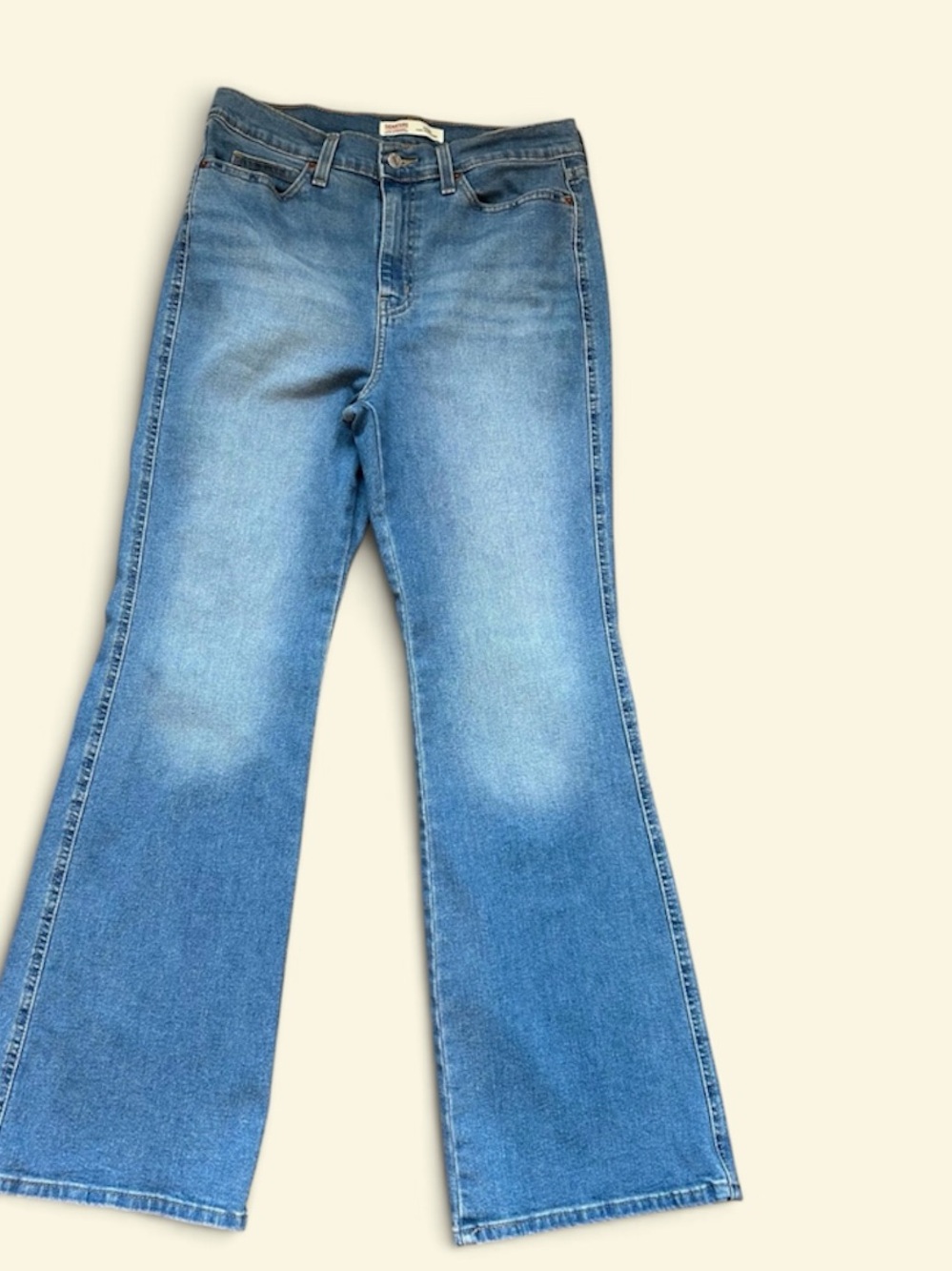 Signature by Levi Strauss Light Blue Wide-Leg Jeans - Picture 2 of 7